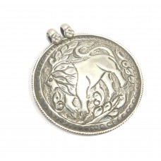 Handmade Unisex Pendant 925 Sterling Solid Silver Engraved Animal Lion Figure